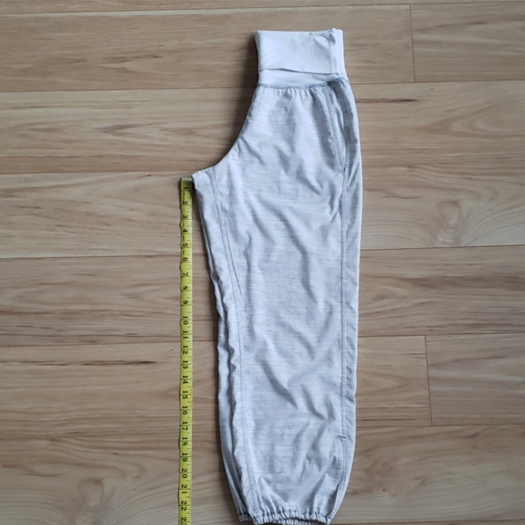 lululemon Swift pants - Picture 4 of 8